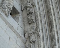 DSCF0291  L'église Notre Dame - Détail du portail